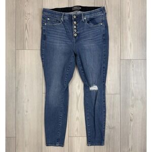 Torrid - Bombshell Skinny Button Fly Stretch Jeans - Women's Size 18R‎